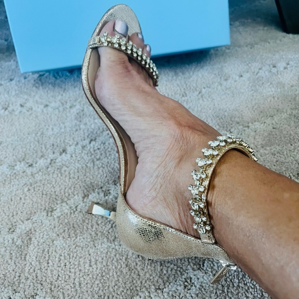 Antonio Melani Gold Jeweled Back Zip Kitten Heel Dressy Sandal 8.5 $110